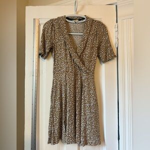 Boden Floral short sleeve dress - Petite